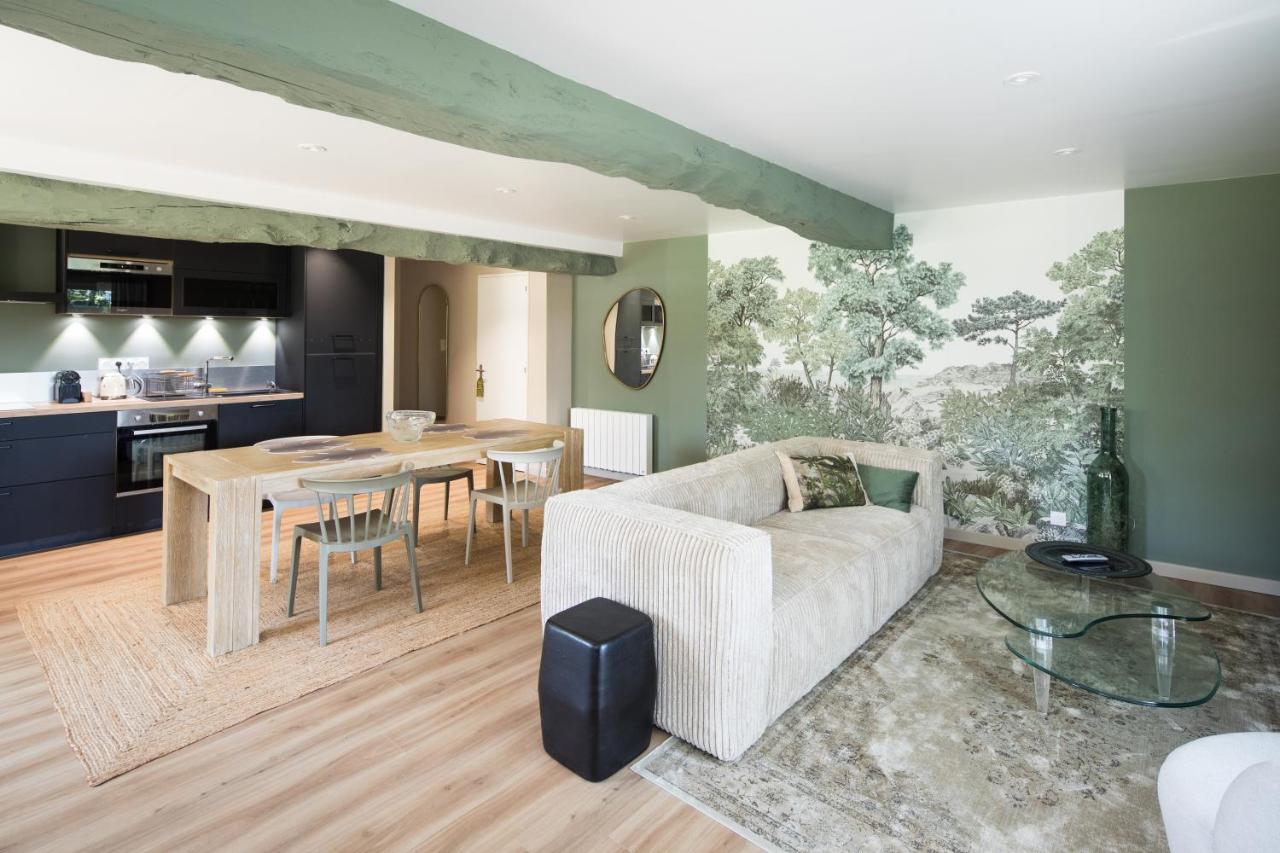 Manoir Du Vau D Arz Gites Et Chambres D Hotes Avec Piscine Malansac Ngoại thất bức ảnh