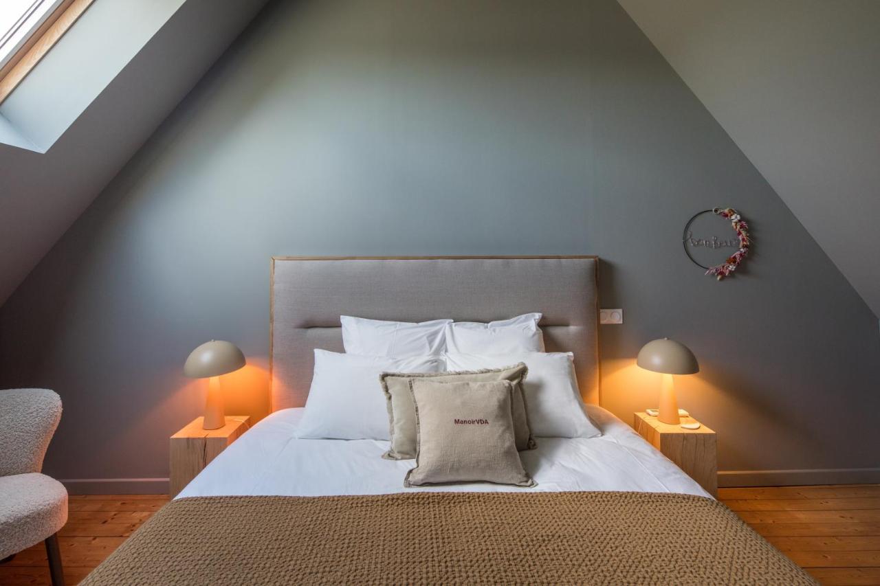 Manoir Du Vau D Arz Gites Et Chambres D Hotes Avec Piscine Malansac Ngoại thất bức ảnh